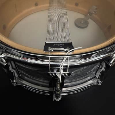 Ludwig Pioneer Snare Drum 14" x 5" 1968 - Sky Blue Pearl image 16