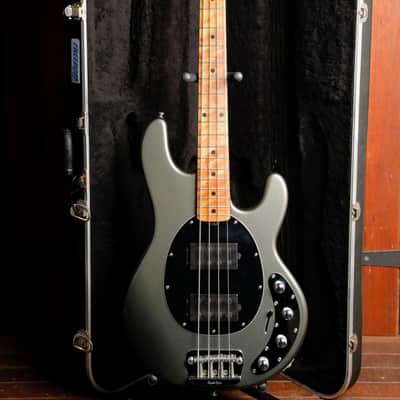 Ernie Ball Music Man StingRay 4 HH Graphite Pearl Bass Guitar 2006 Pre-Owned image 2