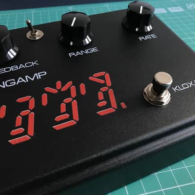 LongAmp Kloxanne -  Roxanne flanger (MN3007) in custom enclosure image 2