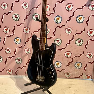 Fender Musicmaster Bass 1978 Black - w/gig bag image 2