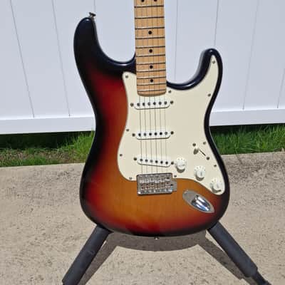 60th Anniversary Fender Highway One Stratocaster with Special Diamond Anniversary Case image 2