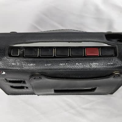 Vintage Realistic CTR-39 Model 14-819 Portable Cassette Tape Player/ Recorder image 4