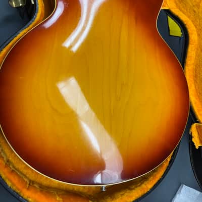 Gibson ES-335 1968 - Sunburst #800089 image 13