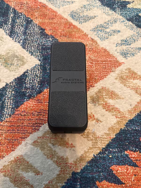 Fractal Audio EV-2 Present - Black image 1