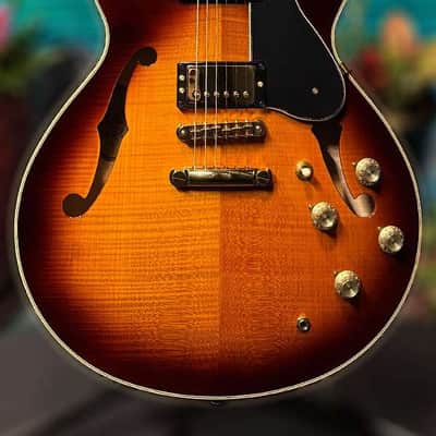 Yamaha SA-2200 Semi Hollow Body Violin Burst IKJ045E image 3