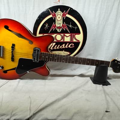 Fender Coronado I 1 Semi-Hollowbody Guitar with Case - Sunburst image 1