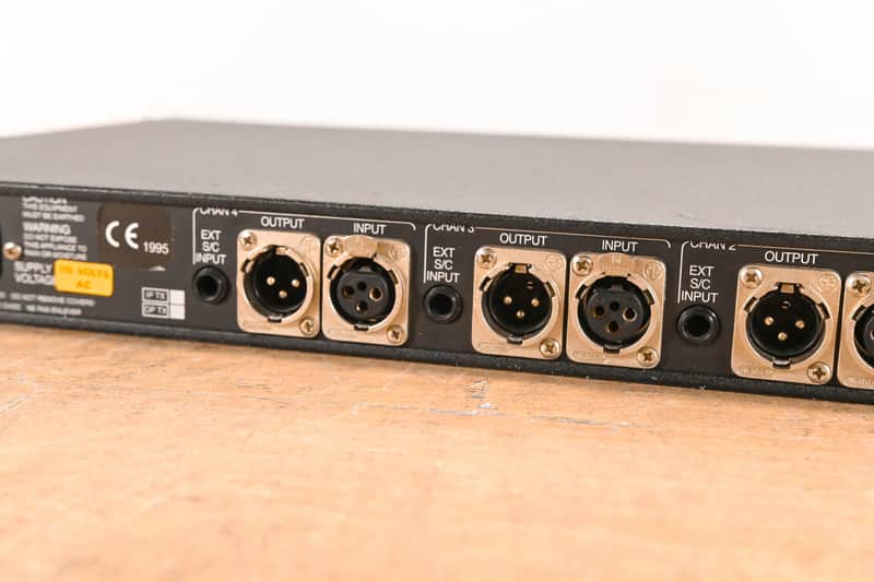 Klark Teknik DN504 Quad Compressor Limiter CG01VSP | Reverb Finland