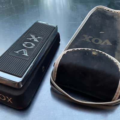 Vox v846 Wah-Wah Late 60s - early 70s - black and chrome image 2