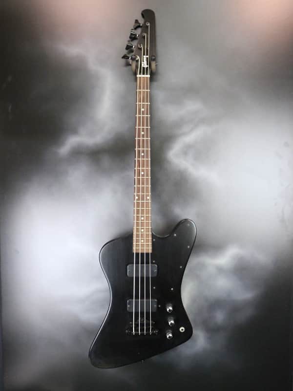 Gibson THUNDERBIRD SHORT SCALE BASS image 1