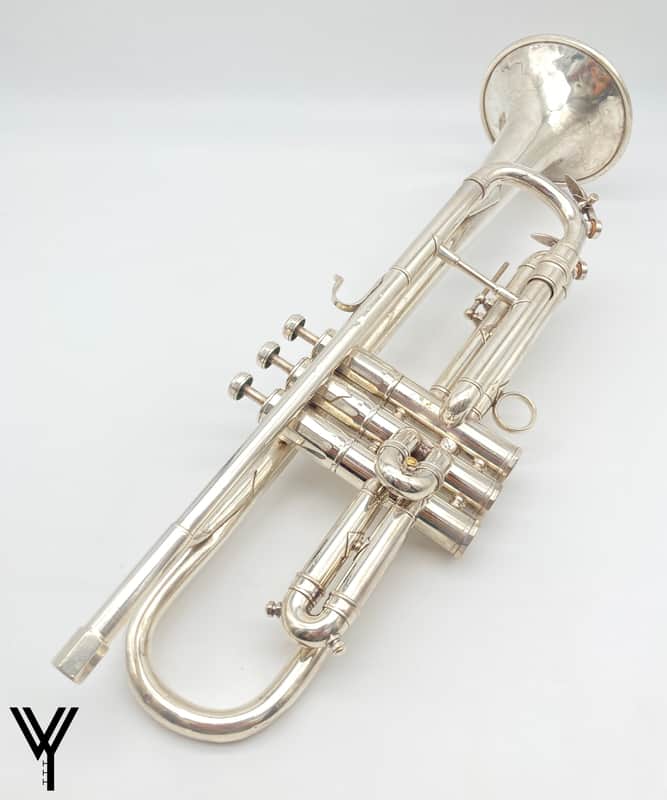 Blessing Super Artist Bb Trumpet 1947 - Silver image 1