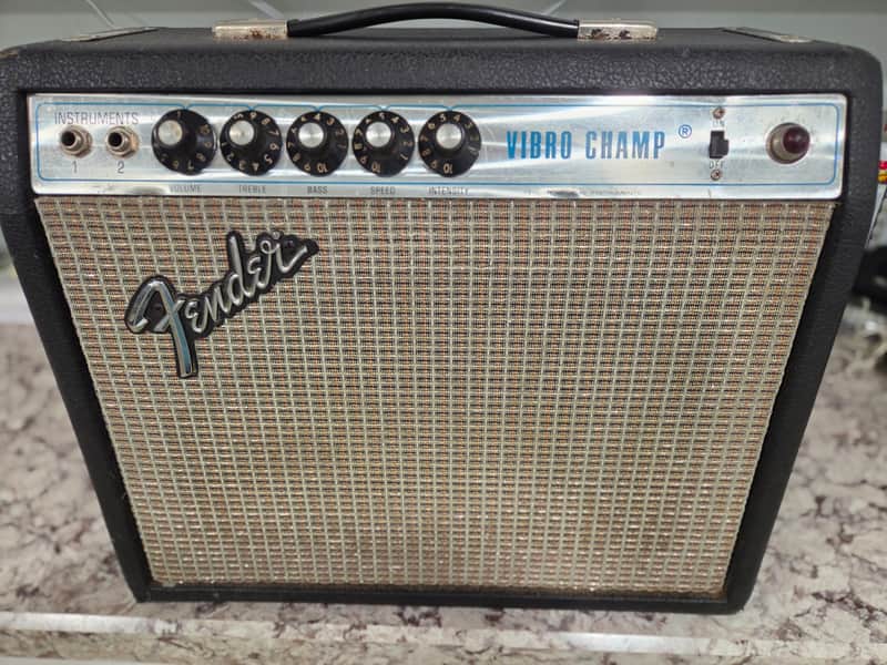 Fender Vibro Champ 6-Watt 1x8" Guitar Combo 1970 - 1980 image 1