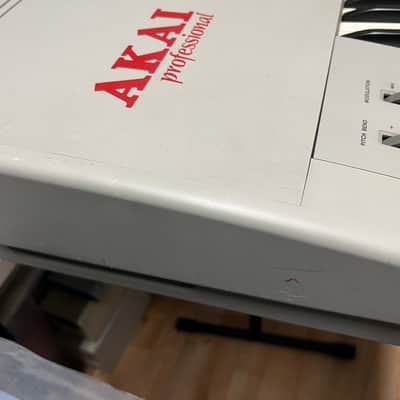 Akai S1000KB Digital Sampler with SCSI2SD image 8