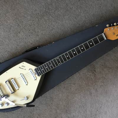 Vintage 1966 Vox Phantom VI Electric Guitar image 2