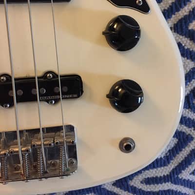 Fender Urge Bass Guitar Customized w/ Dimarzio EB pickup and jazz pickup image 4