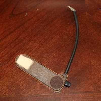 DeArmond Rhythm Cheif circa 1960 Very Rare with Gold with White insert image 4