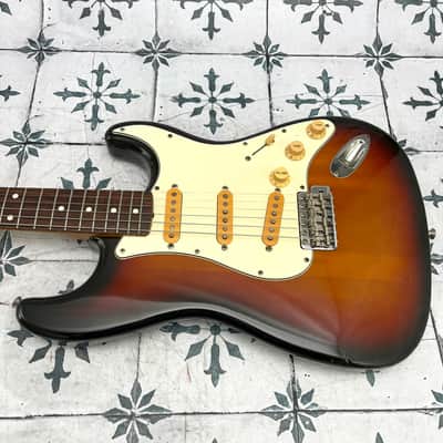 Fender ST-62 Stratocaster Reissue MIJ • 1993-94 • 7.8 lb