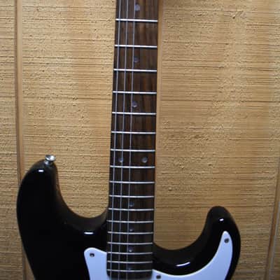 Squier Stratocaster - Black image 3