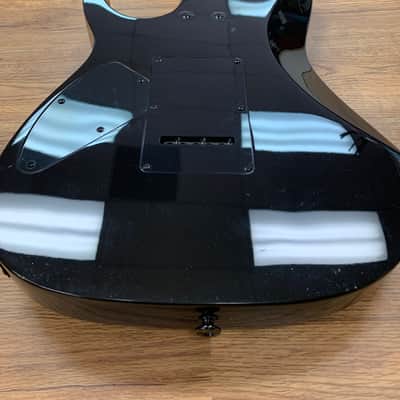 IBANEZ GIO GS130 ELECTRIC GUITAR HH W/TREMOLO BLACK image 8