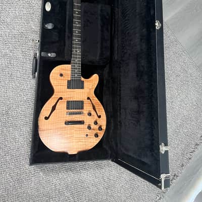 Carvin SH-575 Flame Maple image 3