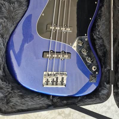 Fender American Standard Jazz Bass Fretless Custom Upgrades Mystic Blue 4-String image 2