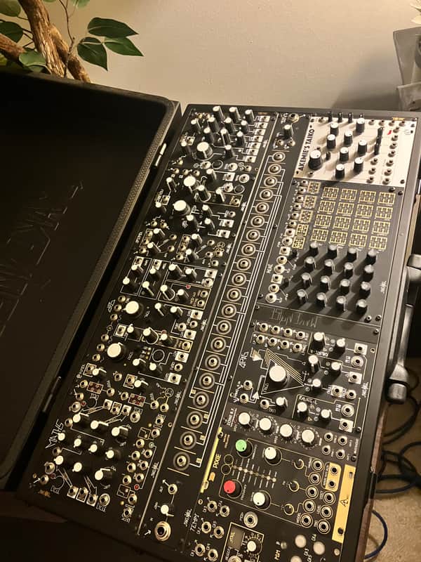 Make Noise Black & Gold Shared System Plus 2008 - Present - Black & Gold image 1