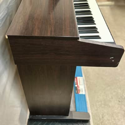Yamaha Arius YDP-101 1999 - Brown/Wood Finish image 6