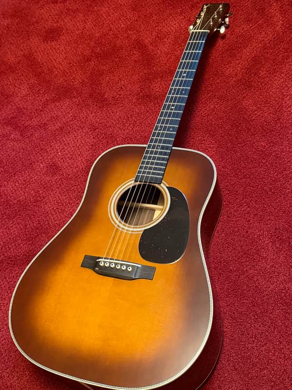 Martin Custom Shop D-28 Authentic 1937 Ambertone