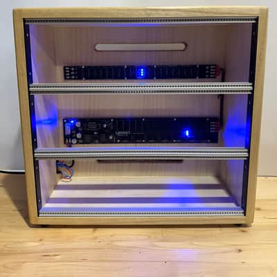 Uryan Modular 9U / 84 HP Minimal Series eurorack case image 2