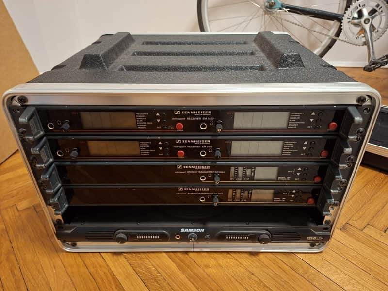Sennheiser EM 3532 U Dual Channel Wireless Receiver image 1