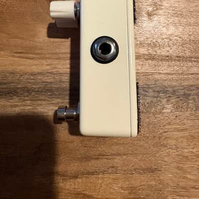 EarthQuaker Devices Barrows Fuzz Attacker 2025 - Present - Various image 6