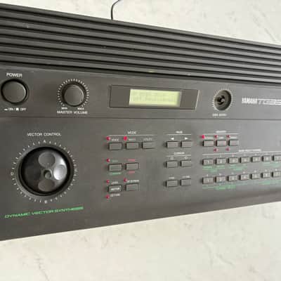 Yamaha TG33 Tone Generator 1990 - Black