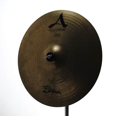 Zildjian 15” A Custom Crash image 2