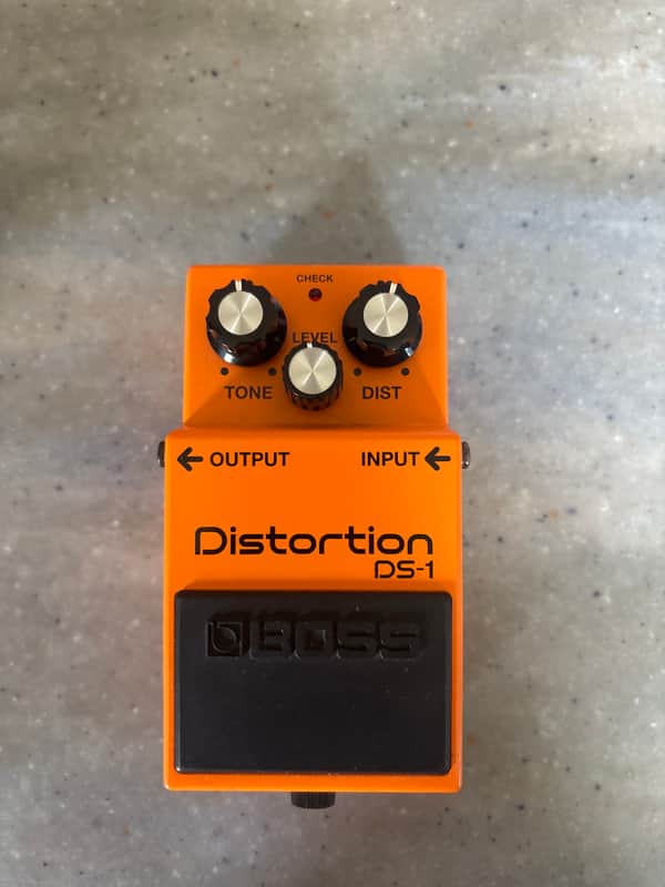 Boss DS-1 Distortion