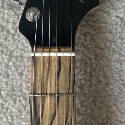 Fender QMT Pale Moon Ebony Stratocaster 2019 - Transparent Black Burst Plus Top image 4