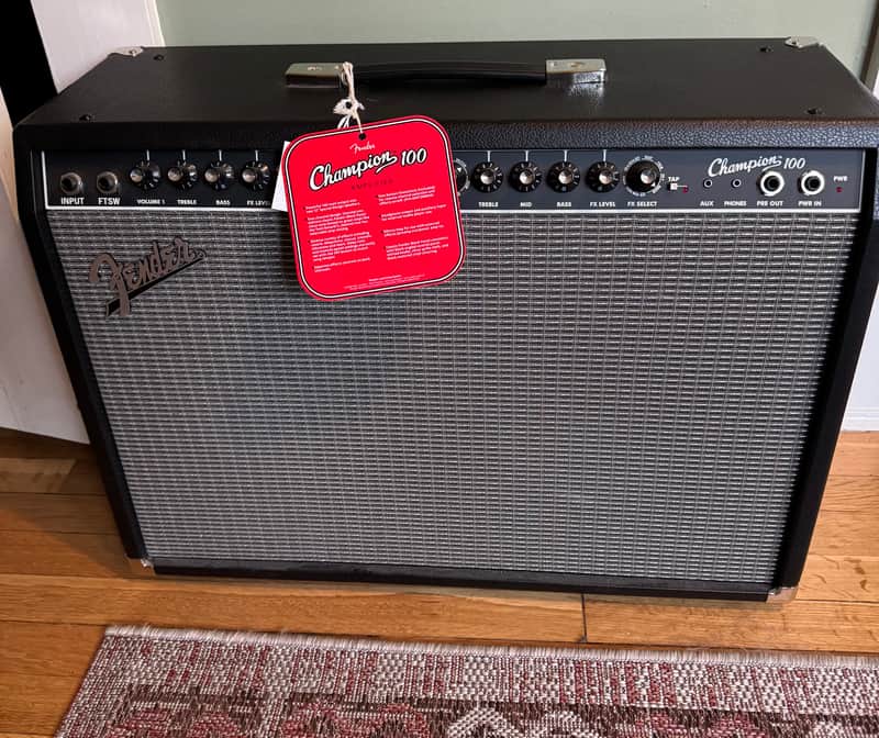 Fender Champion 100 2-Channel 100-Watt 2x12" Solid State Guitar Combo 2013 - 2024 - Black image 1