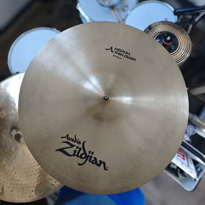 Zildjian 18" A Series Medium Thin Crash Cymbal 1982 - 2012 - Traditional image 3