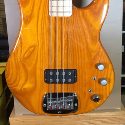 G&L L-1500 Amber image 2