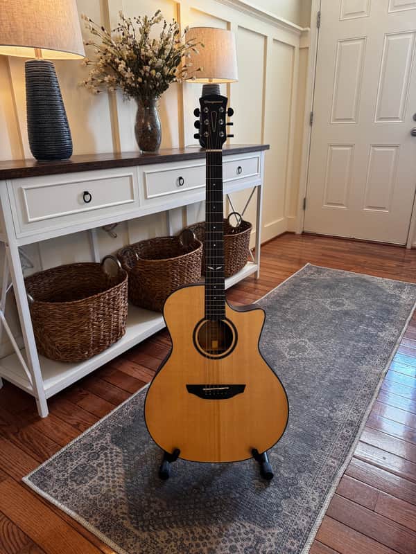 Orangewood Morgan Spruce Live