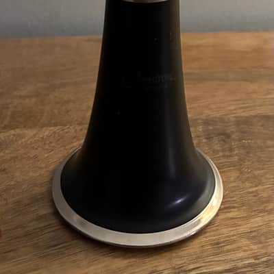 Armstrong '4006' Clarinet | Case | Mouthpiece | Supplies | Recent Service image 4