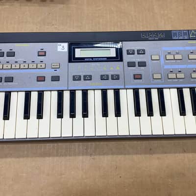 Casio CZ-101 49-Key Vintage Digital Keyboard Synthesizer CZ101 + EZ-CZ Cartridge + Manual image 7