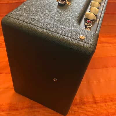Fender Blues Junior IV Ltd 15W 1x12" Valve Combo in British Racing Green image 7