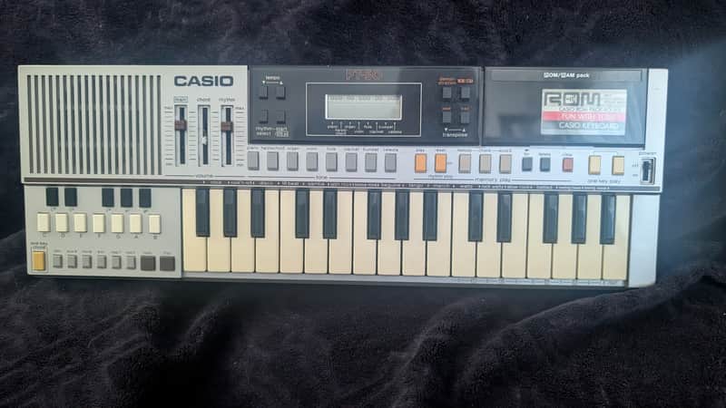 Casio PT-50 31-Key Mini Synthesizer 1980s - Silver image 1
