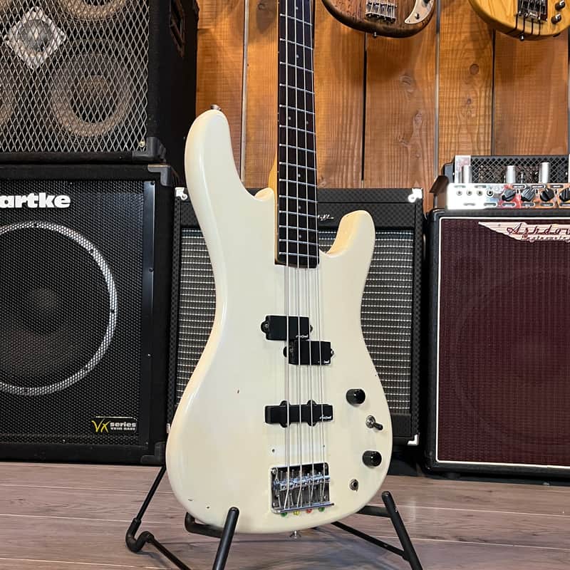 Aria pro II Mad Axe PJ Bass | Reverb