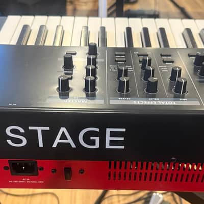 Roland V-Stage 88 Piano with Triple Pedal image 2