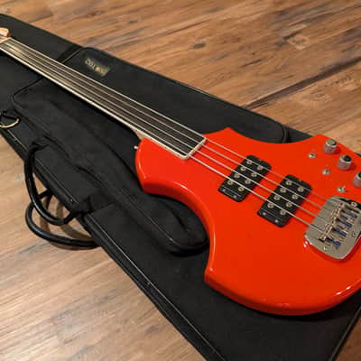 G&L USA Custom Order 4 String Fretless Bass Guitar One Off 2000s 8.12Lbs Fullerton Red image 2