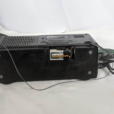 Soundesign Model 3827 AM-FM Electronic Clock Radio Cassette Player image 12