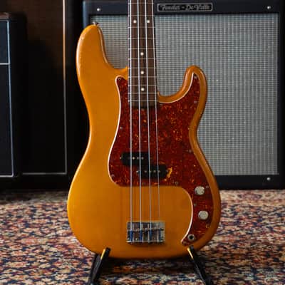 Fender Presicion Bass American Vintage Reissue 62 1987 - White Real OLD relic image 1