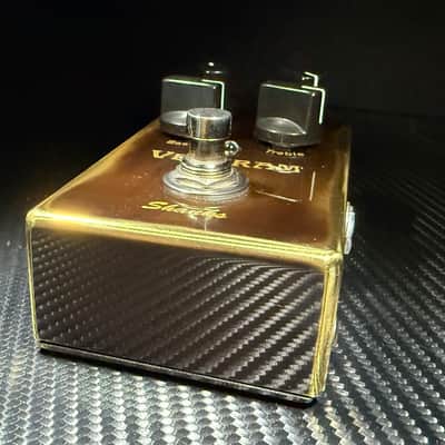 Vemuram Shanks 4K Fuzz, MINT, 2010s,  Brass image 4