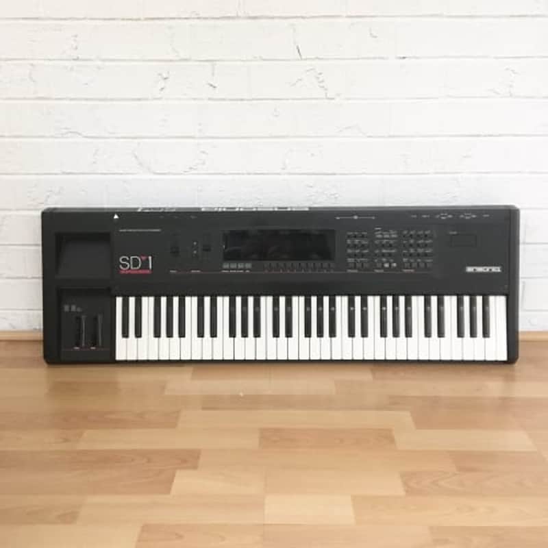 ensoniq SD-1 ジャンク品 Ensoniq SD-1 90's Polyphonic Digital Additive Synthesiser