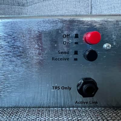 Hairball Audio The Blue Stripe Rev A – 1176 – FET compressor with Active Link 2000s - Silver image 11